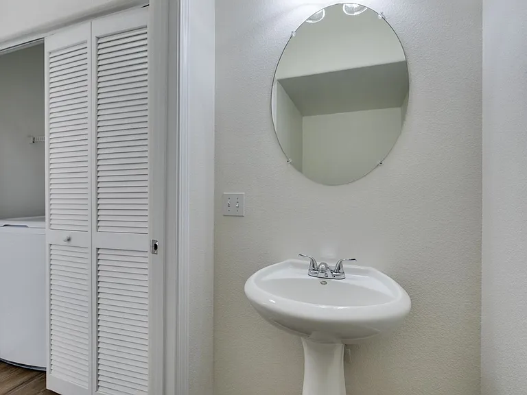 892 Blue Rosalie Pl — Photo 26
