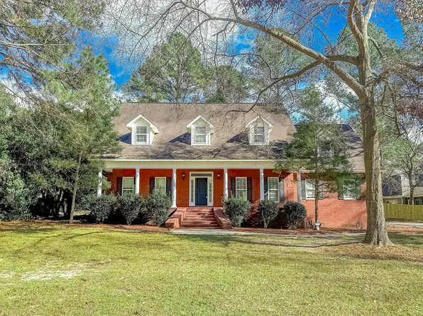 906 Monarch Cir, Statesboro, GA 30458