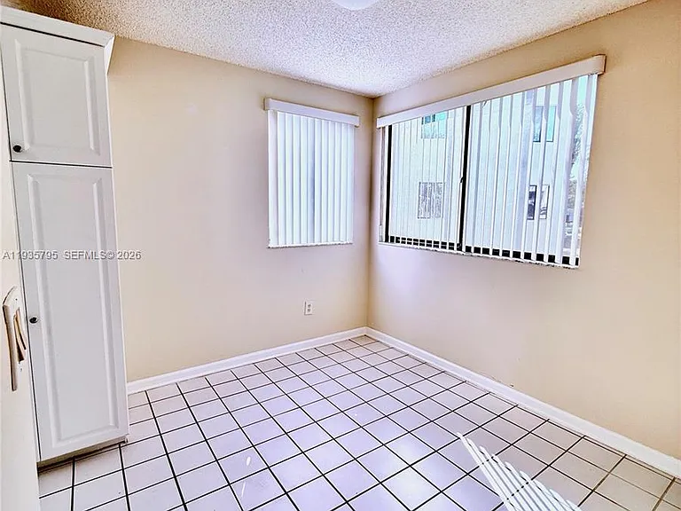 10426 E Clairmont Cir #212 — Photo 7