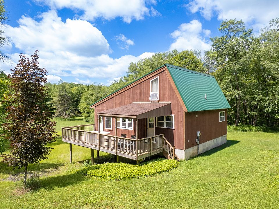 1st image of 564 Neer Hill Rd
