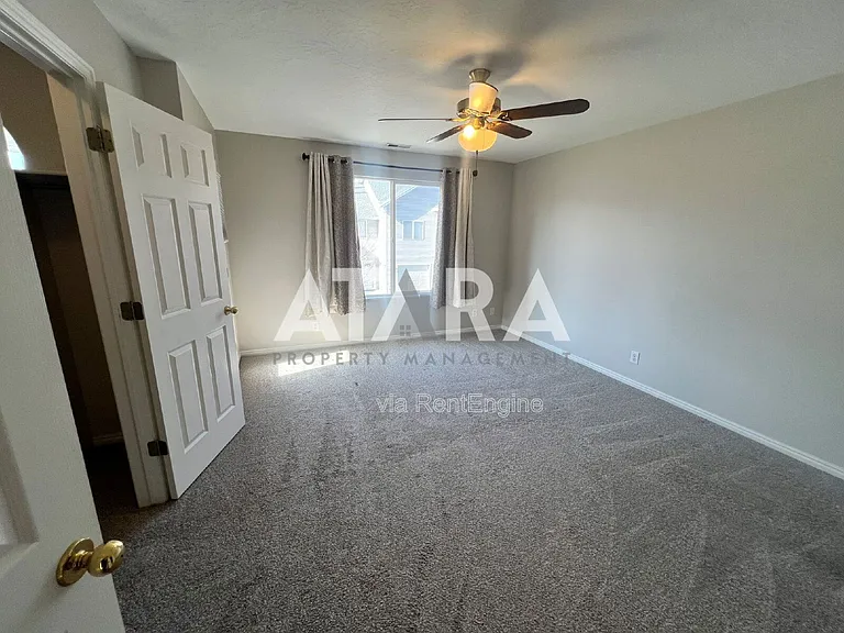254 N Bliss Ct — Photo 19