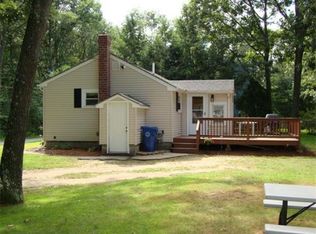 102 Kernwood Ave, Tewksbury, MA 01876