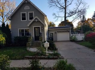 528 Irvington Ave, Lansing, MI 48910