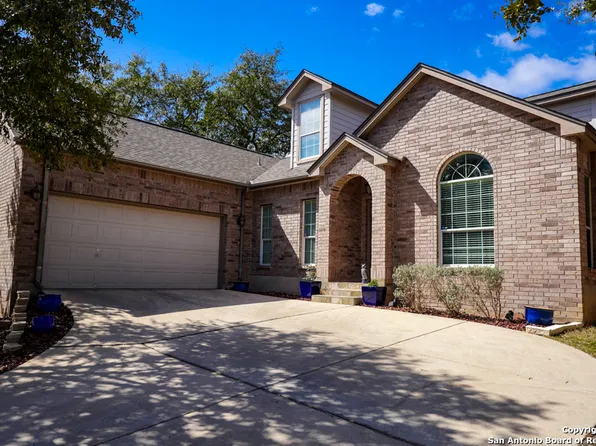 15915 La Madera Rio, Helotes, TX 78023
