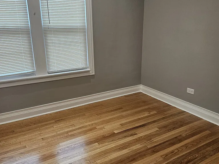 5934 W Wilson Ave #2 — Photo 6