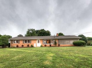 115 Edgefield Rd, Bristol, TN 37620