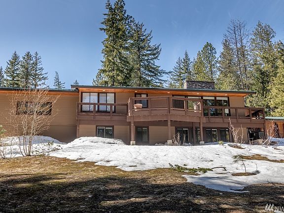 Custom Home, Front View