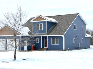 W7110 Heram Rd, Holmen, WI 54636