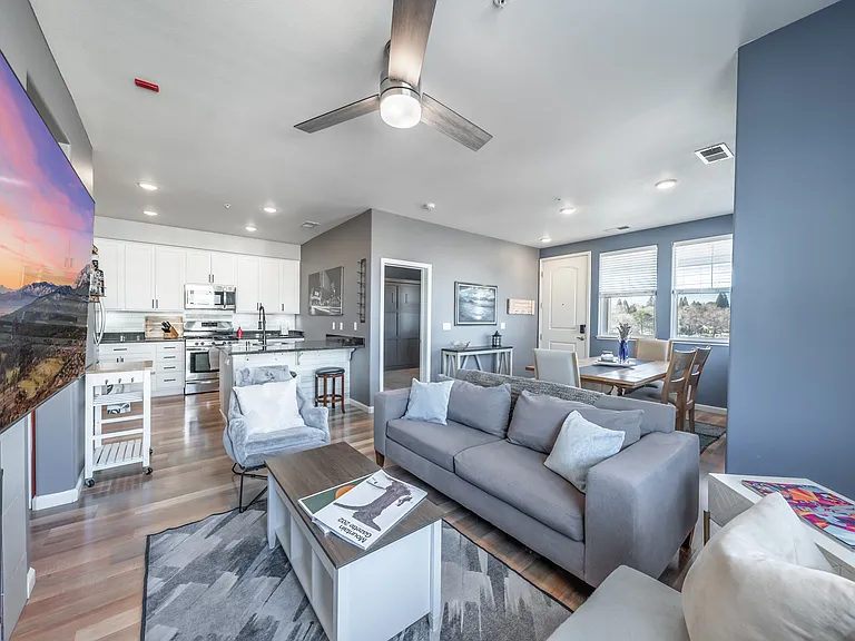 2490 Eastshore Pl #A — Photo 21
