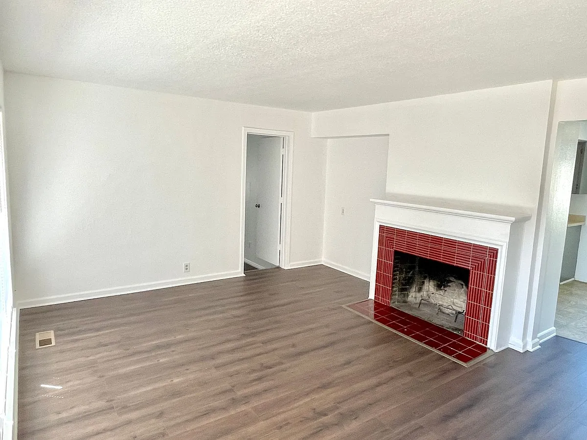 Building Photo - 1745 SE 176th Ave