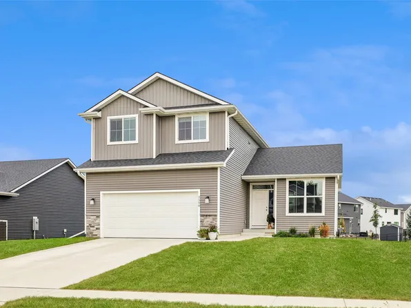 2590 SE Integra Ave, West Des Moines, IA 50265