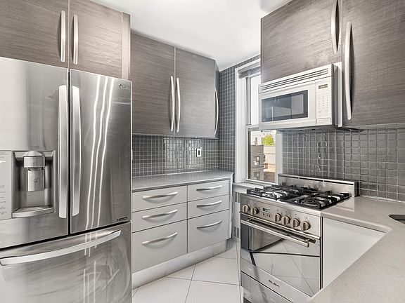 3rd image of 104-20 68th Dr APT A58