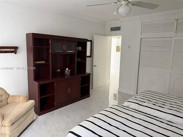 3850 Galt Ocean Dr #111 — Photo 25