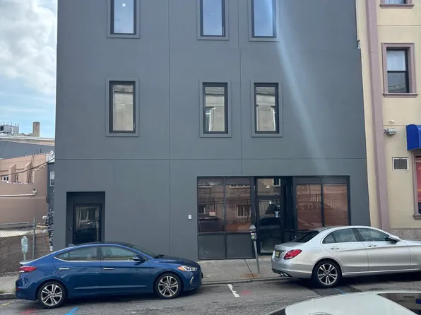 14 Garden St, Passaic, NJ