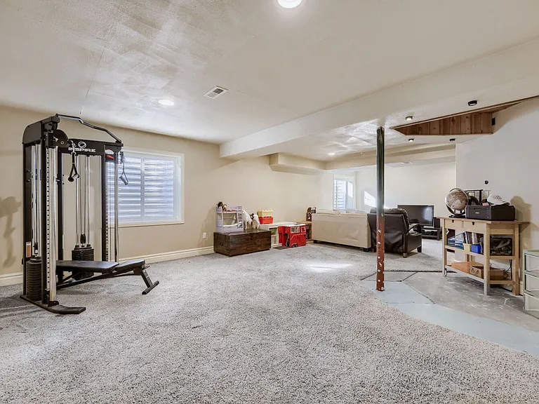 1582 Hays Ct — Photo 19