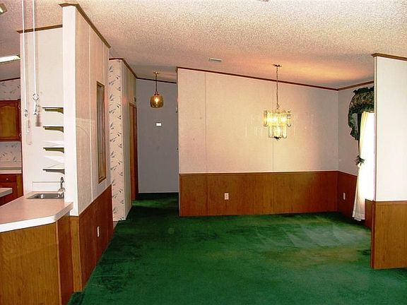 Dining Rm