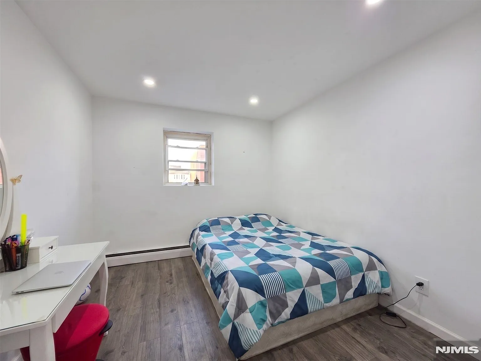 2 bed, $2,200 — Photo 2