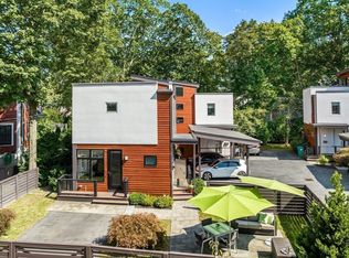 8 Coyne Rd #1, Waban, MA 02468