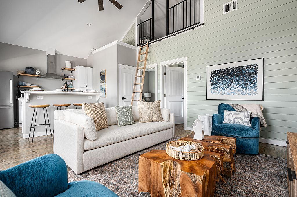 1090 Shady Ln - Property Image