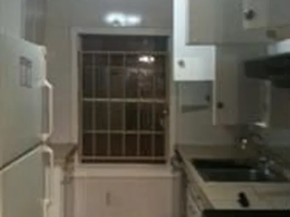 6611 Sherwood Dr, Houston, TX 77021