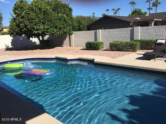 2nd image of 8046 E Del Caverna Dr