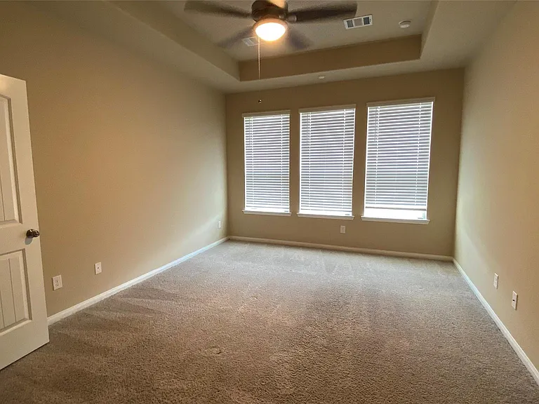 2803 August Mist Ln — Photo 9