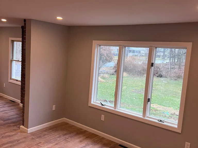 515 Garfield Ave — Photo 2
