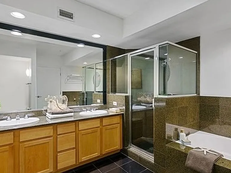 1222 S Westgate Ave #202 — Photo 13