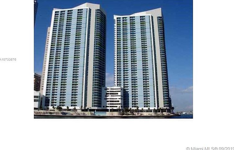 1st image of 325 Biscayne Blvd #3620