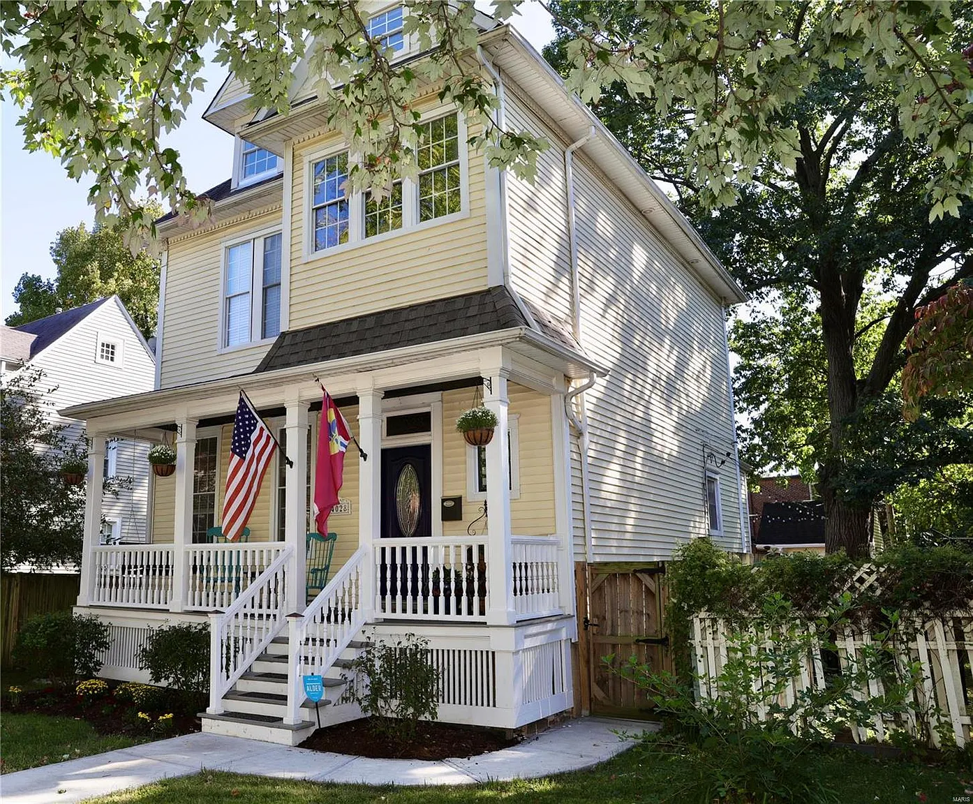 4028 Juniata St photo 1