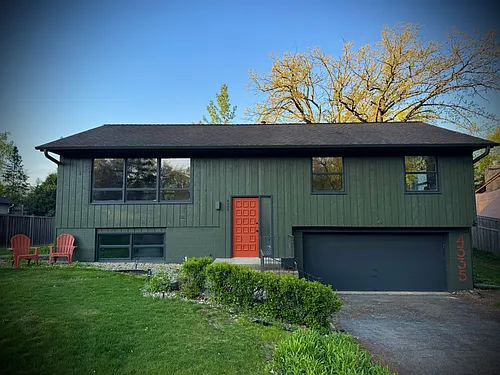 4335 Douglas Ave Photo 1