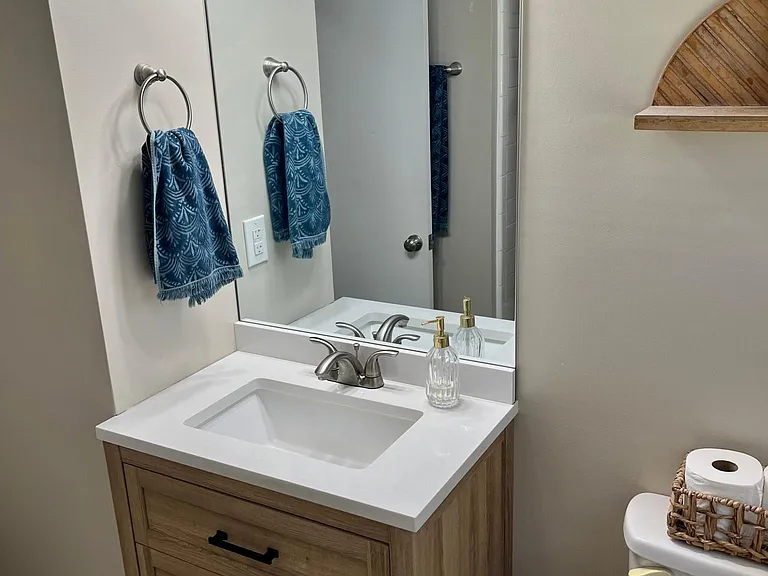 2805 Shady Lawn Dr — Photo 15