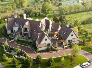 9 Brooke Ln, South Barrington, IL