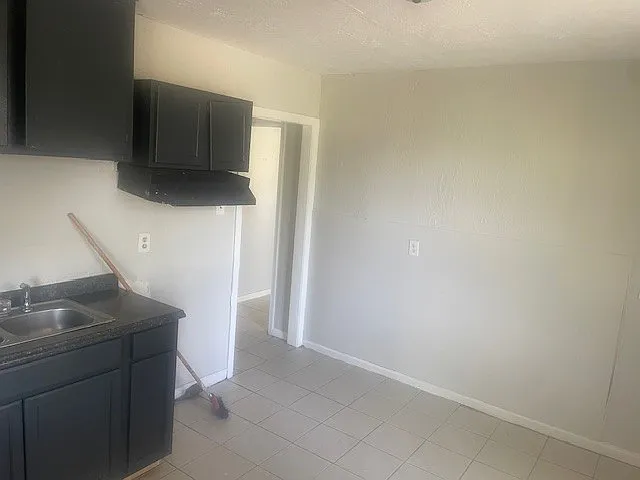 2886 72nd Ave — Photo 2