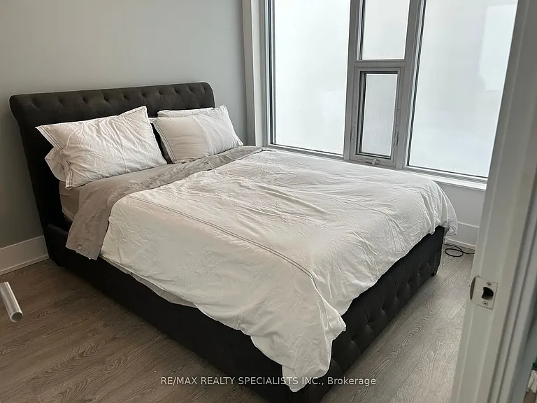 10 York St #6001 — Photo 11