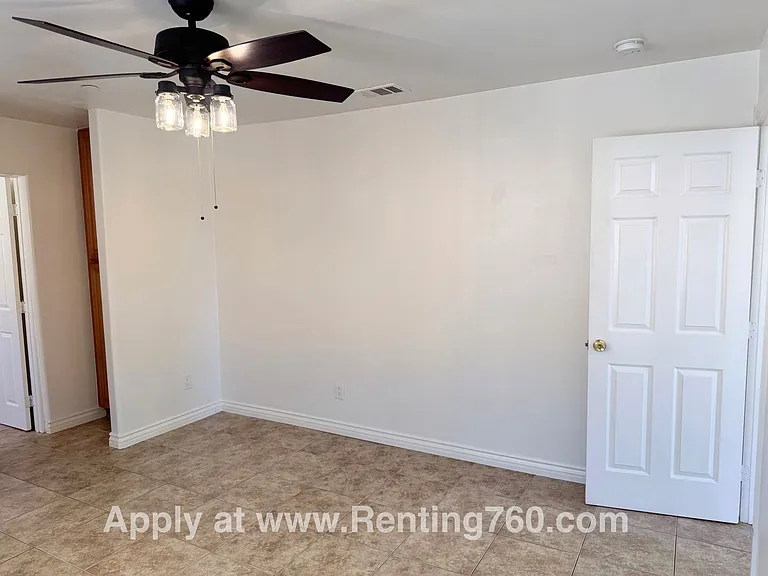 8650 Abeland Rd — Photo 22
