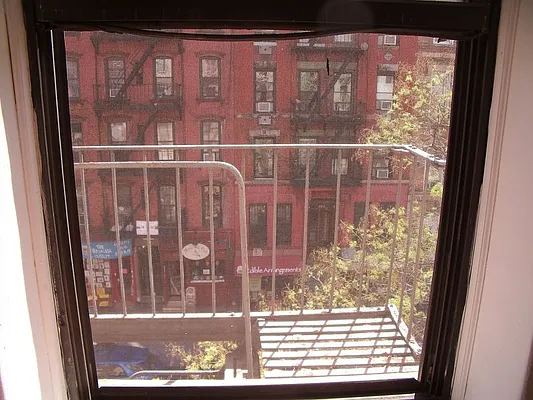 Rented by Kings Court Real Estate | media 8