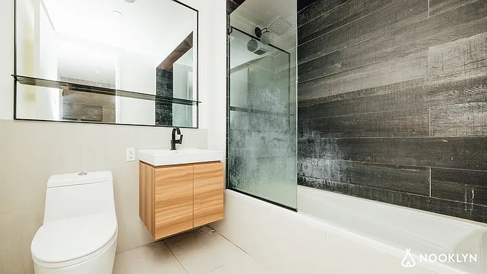 Rented by Nooklyn NYC LLC | media 45