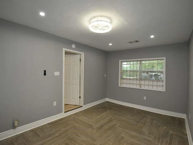10213 Fairland Dr — Photo 9