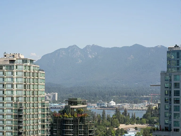 1200 Alberni St #2303 — Photo 12