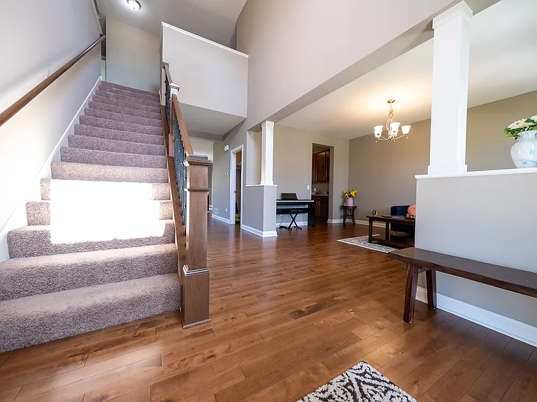 15356 Eagle Creek Way — Photo 3