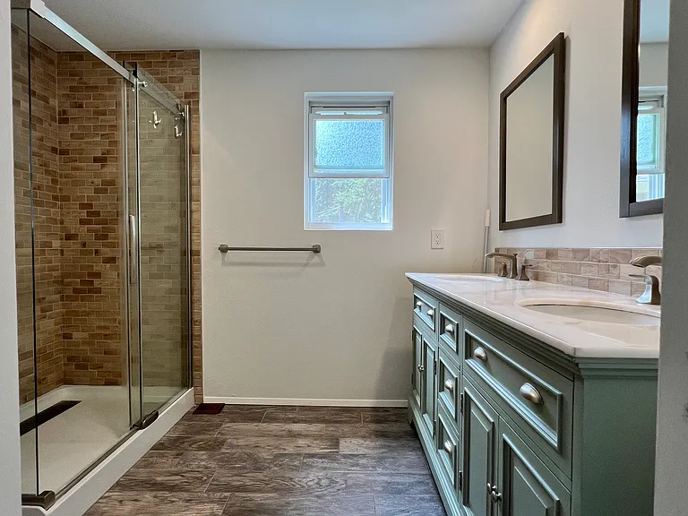 16152 SE 42nd St — Photo 17