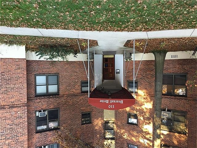 1st image of 110 Pearsall Dr APT 2C