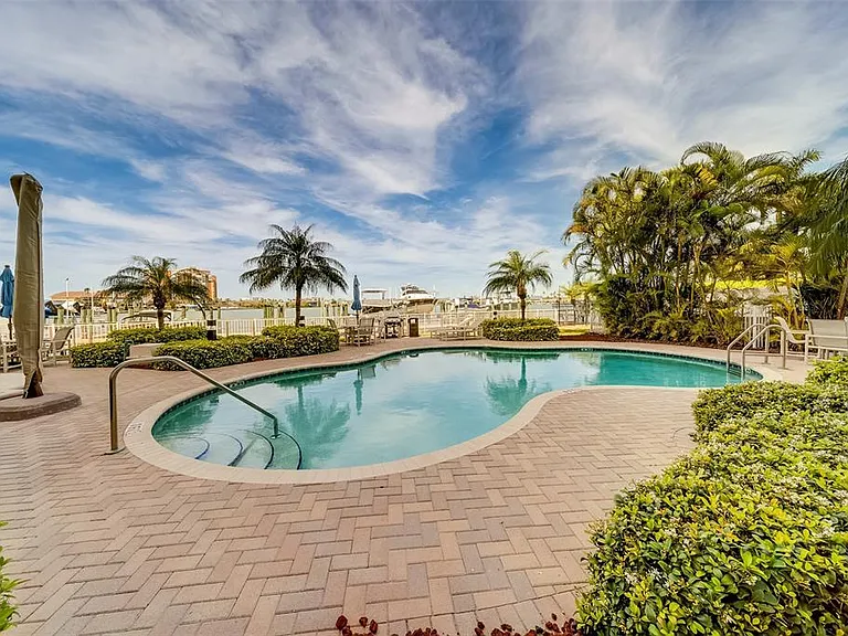 17745 Gulf Blvd #303 — Photo 65
