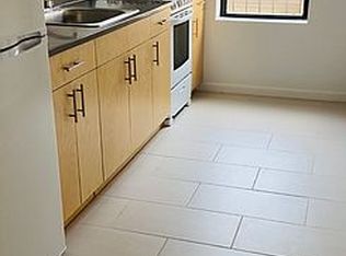 23-30 Newtown Ave #3AW, Astoria, NY 11102
