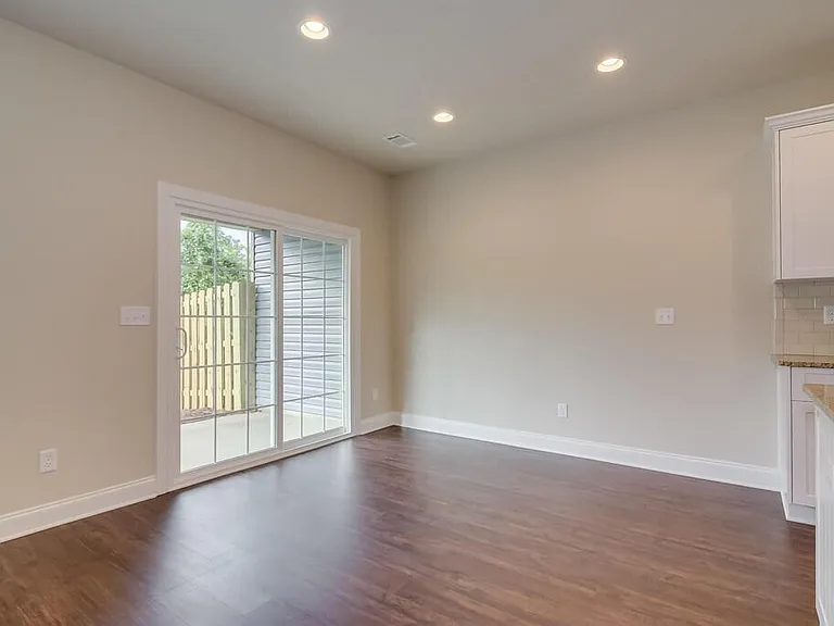1830 Butternut Dr — Photo 12