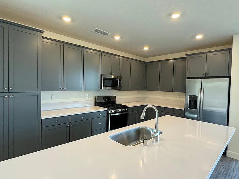 7185 Owl View Dr — Photo 5