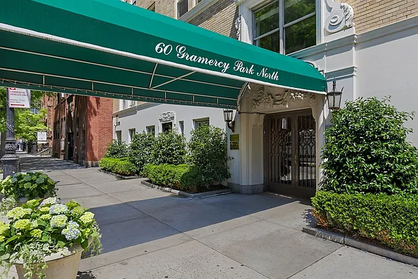 Sold by Corcoran | media 13