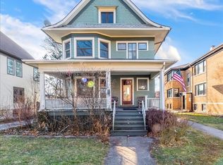 84 Kimbark Rd, Riverside, IL 60546