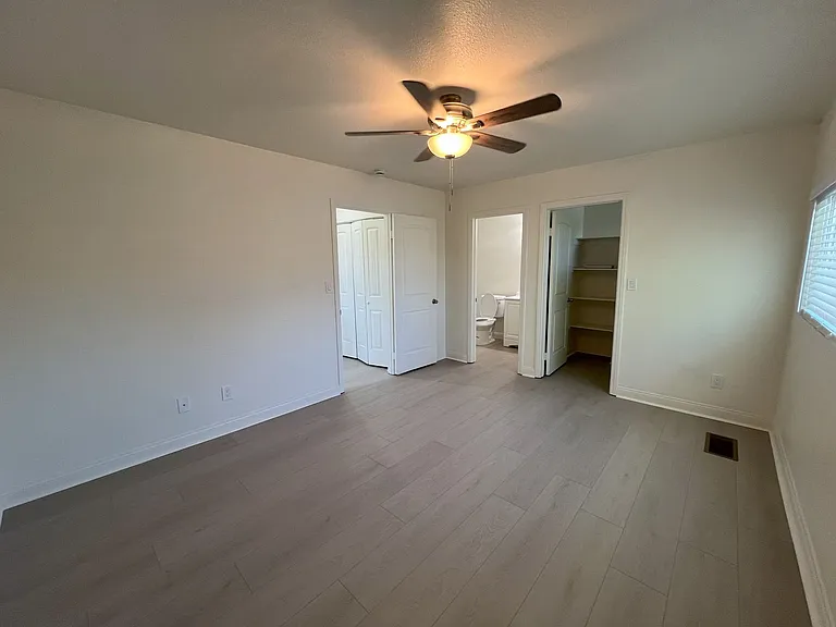 431 Van Houten Ave — Photo 7